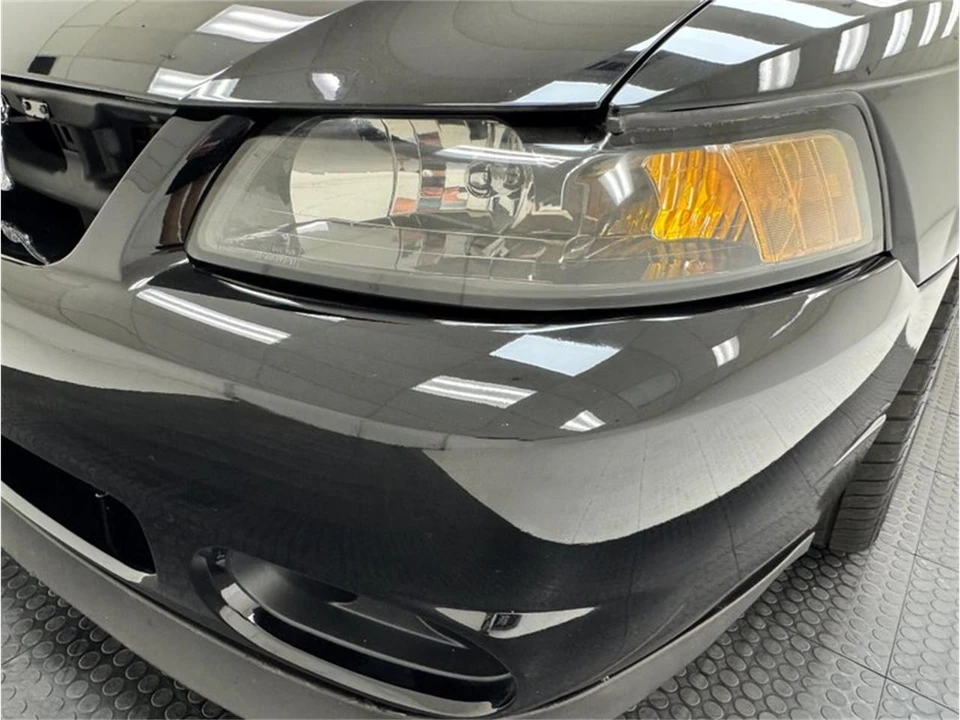 2001 Ford SN95 Mustang - Image 13 of 31