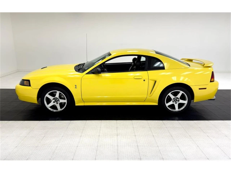 2001 Ford SN95 Mustang - Image 2 of 31