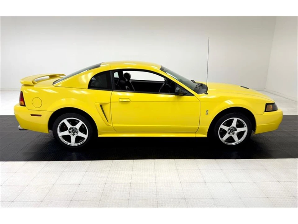 2001 Ford SN95 Mustang - Image 6 of 31