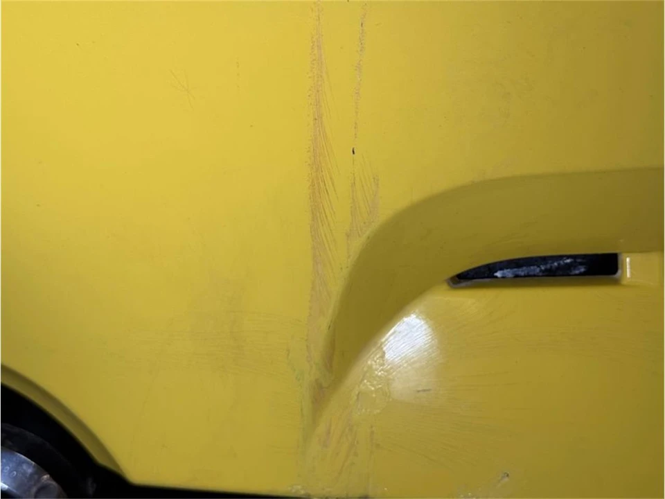 2001 Ford SN95 Mustang - Image 24 of 31