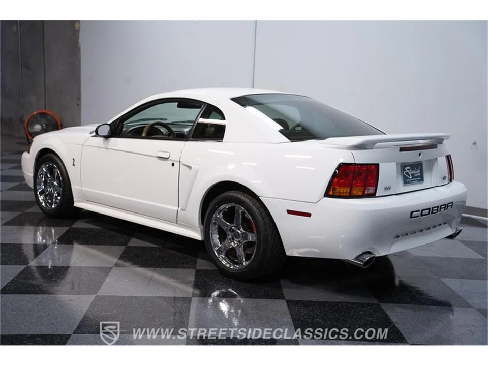 2001 Ford SN95 Mustang - Image 7 of 31