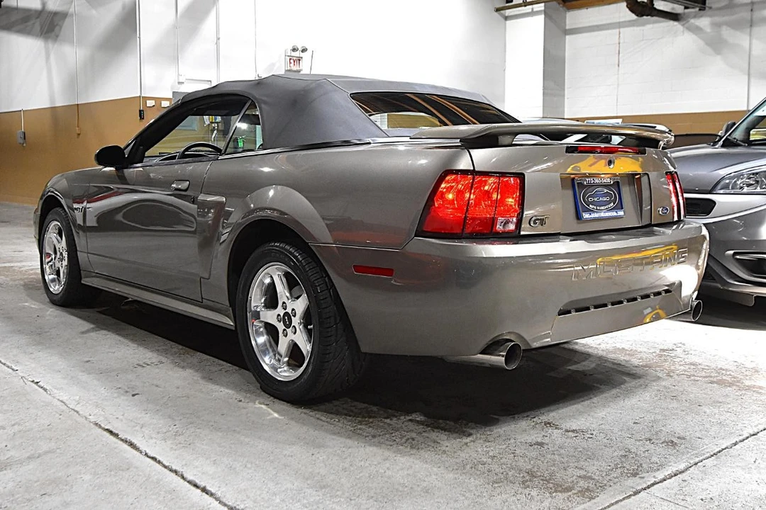 2001 Ford SN95 Mustang - Image 10 of 31