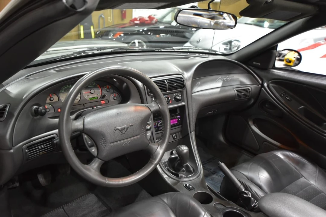 2001 Ford SN95 Mustang - Image 21 of 31