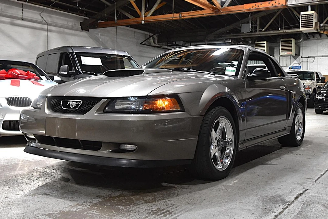 2001 Ford SN95 Mustang - Image 4 of 31