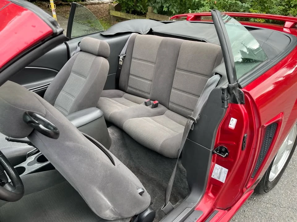 2001 Ford SN95 Mustang - Image 10 of 15