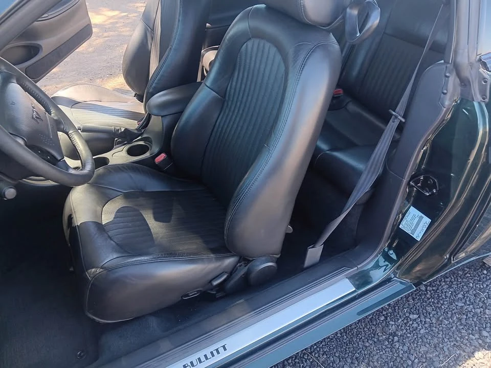 2001 Ford SN95 Mustang - Image 12 of 16