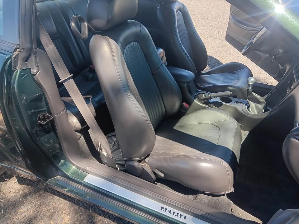2001 Ford SN95 Mustang - Image 13 of 16