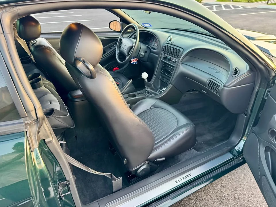 2001 Ford SN95 Mustang - Image 10 of 12