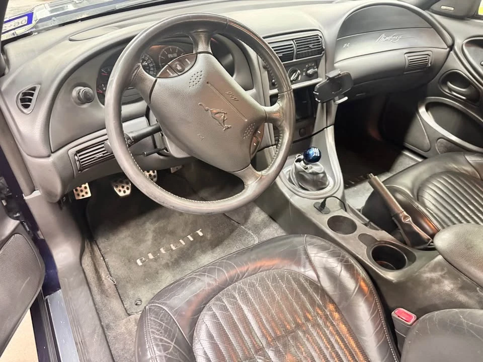 2001 Ford SN95 Mustang - Image 8 of 11