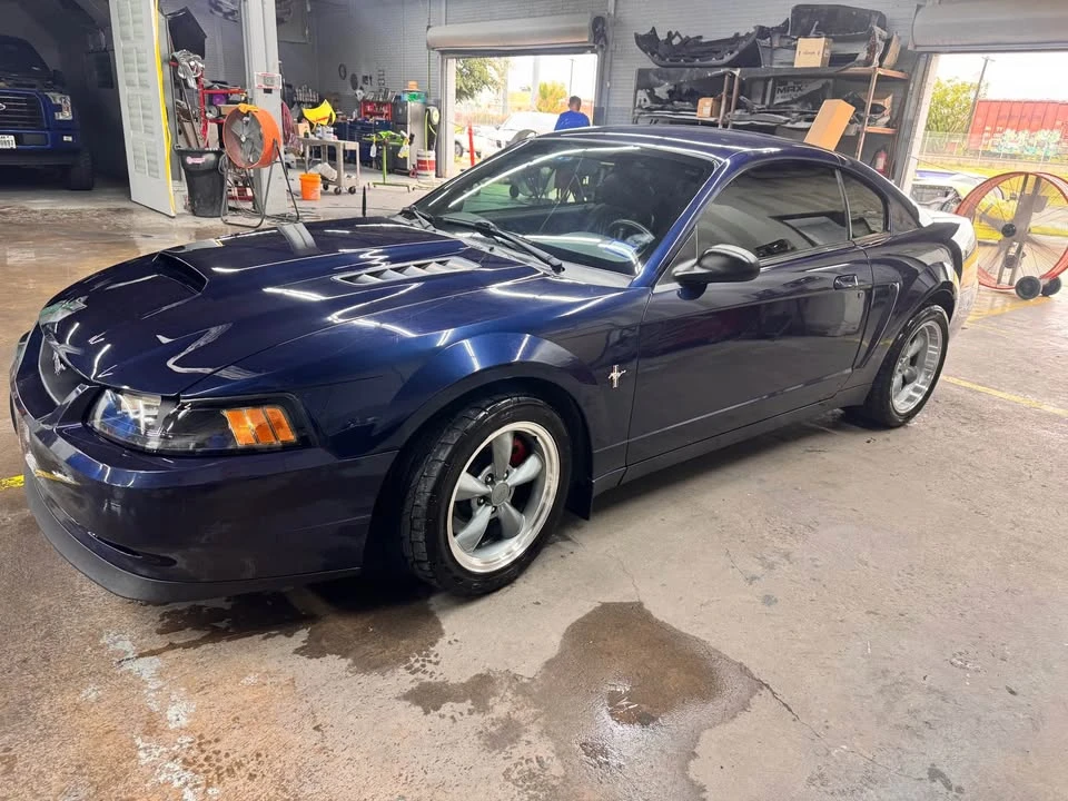 2001 Ford SN95 Mustang - Image 2 of 11