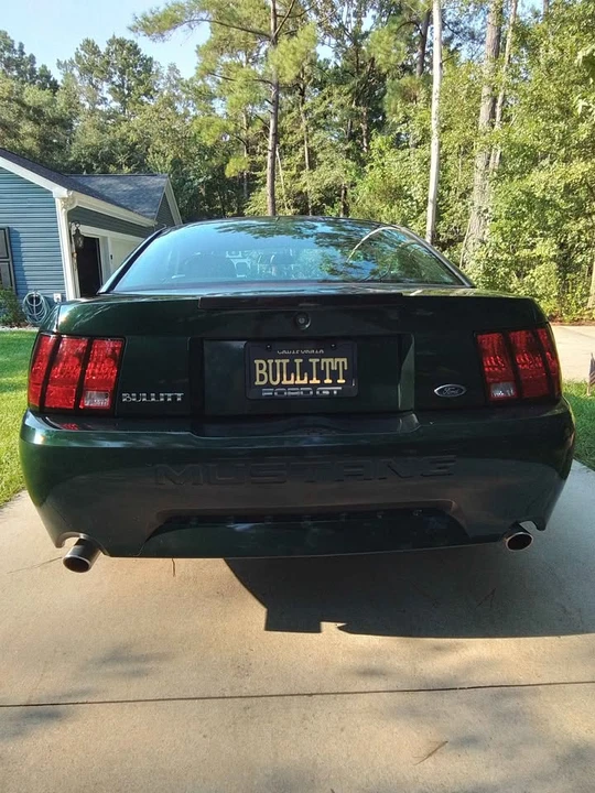 2001 Ford SN95 Mustang - Image 8 of 11