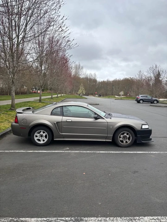 2001 Ford SN95 Mustang - Image 6 of 17