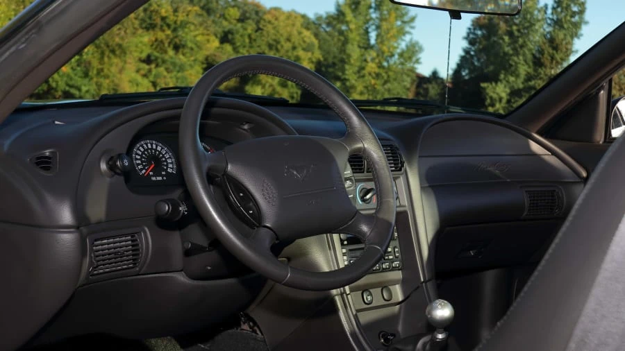 2001 Ford SN95 Mustang - Image 9 of 22