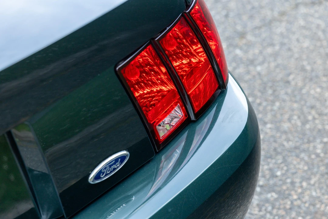 2001 Ford SN95 Mustang - Image 20 of 31