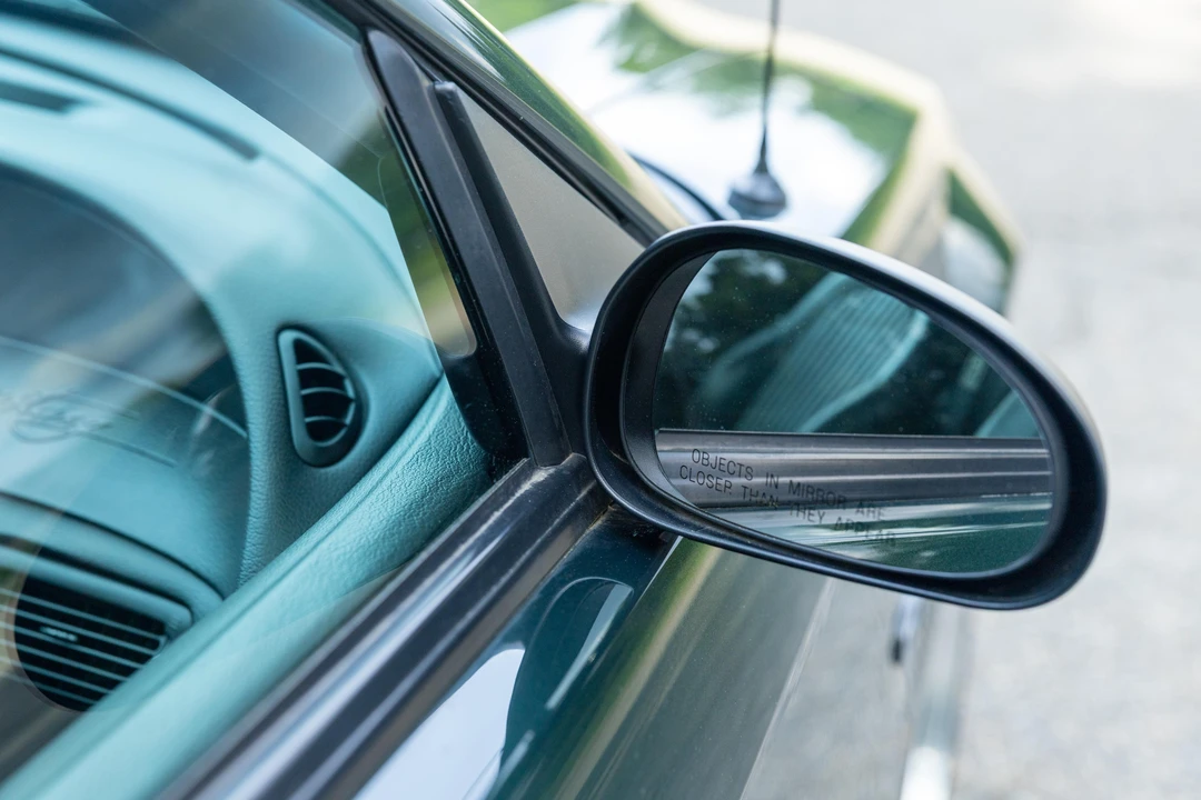 2001 Ford SN95 Mustang - Image 22 of 31