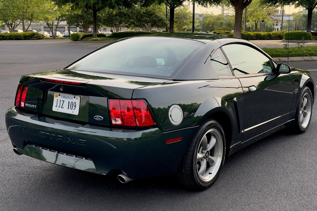 2001 Ford SN95 Mustang - Image 4 of 31