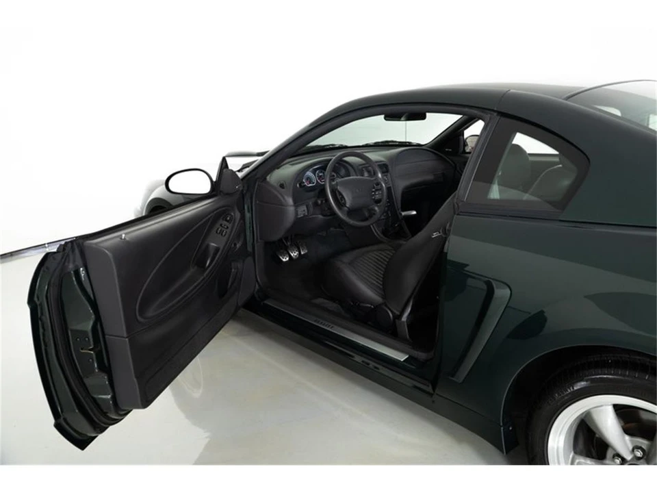 2001 Ford SN95 Mustang - Image 16 of 31