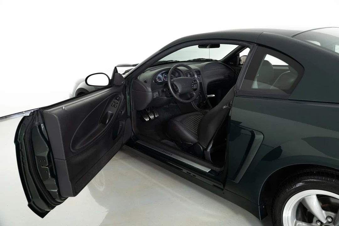 2001 Ford SN95 Mustang - Image 18 of 31