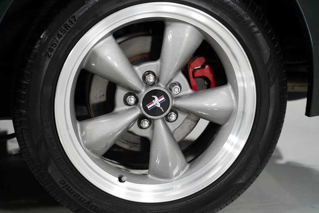 2001 Ford SN95 Mustang - Image 8 of 31