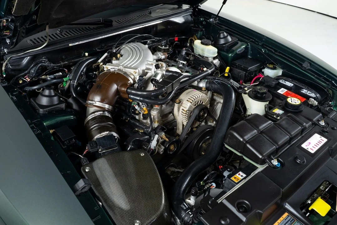 2001 Ford SN95 Mustang - Image 3 of 31
