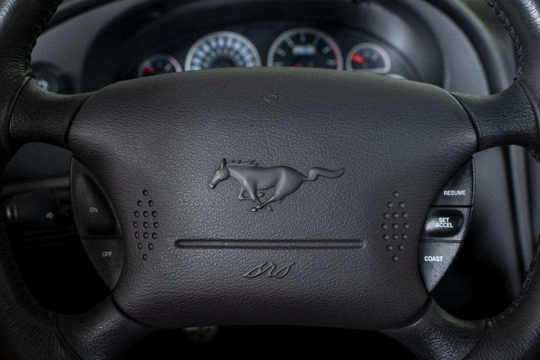 2001 Ford SN95 Mustang - Image 30 of 31