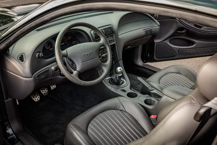 2001 Ford SN95 Mustang - Image 4 of 31