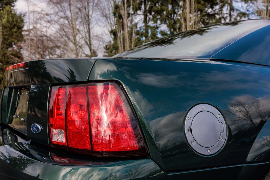 2001 Ford SN95 Mustang - Image 9 of 31