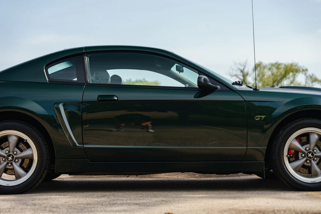 2001 Ford SN95 Mustang - Image 18 of 31
