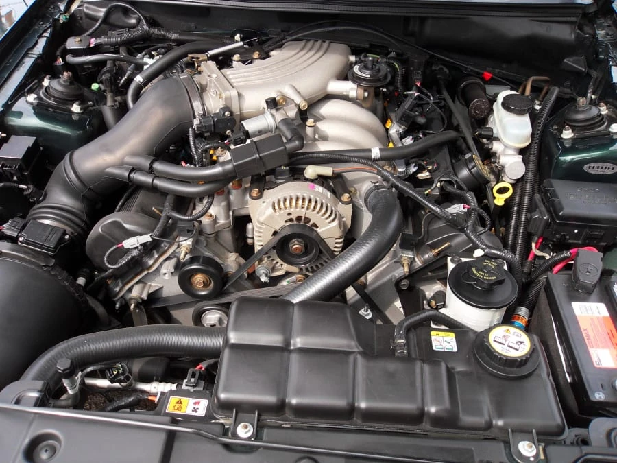 2001 Ford SN95 Mustang - Image 5 of 12