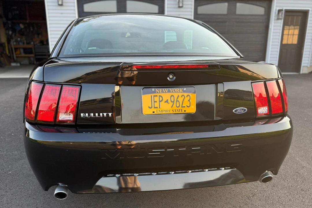 2001 Ford SN95 Mustang - Image 5 of 31