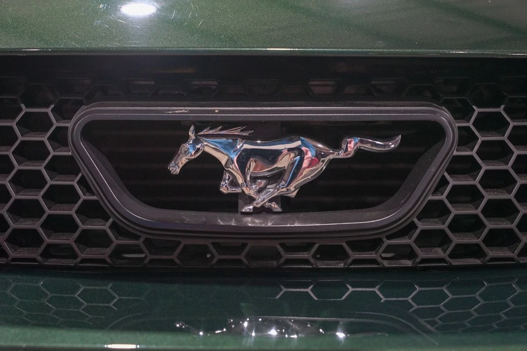 2001 Ford SN95 Mustang - Image 21 of 31