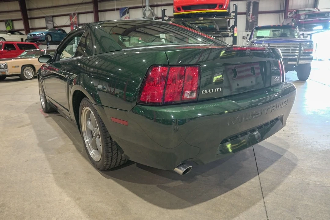 2001 Ford SN95 Mustang - Image 6 of 31