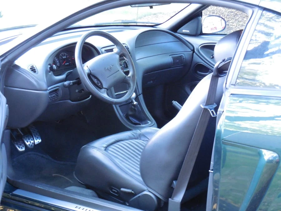 2001 Ford SN95 Mustang - Image 4 of 11