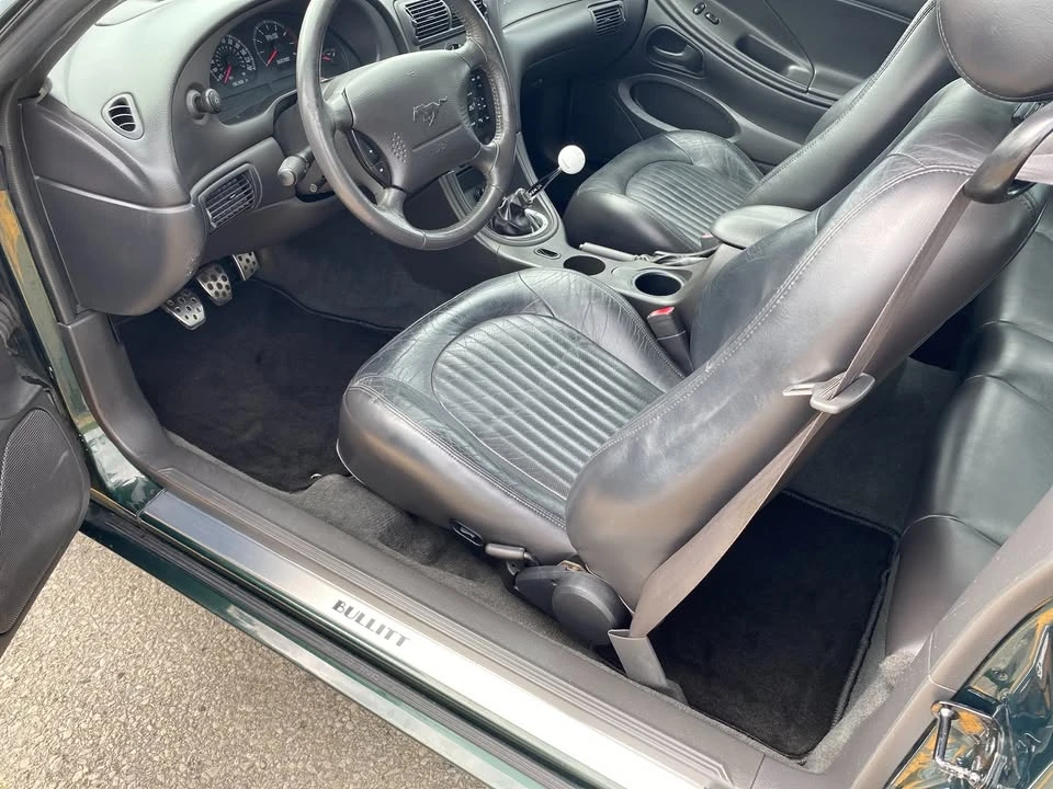 2001 Ford Mustang - Image 11 of 18