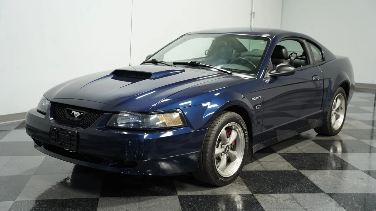 2001 Ford SN95 Mustang - Image 6 of 12