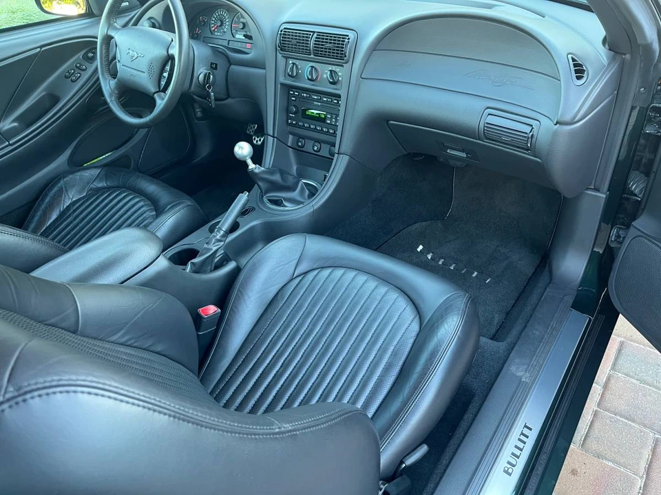 2001 Ford SN95 Mustang - Image 7 of 13
