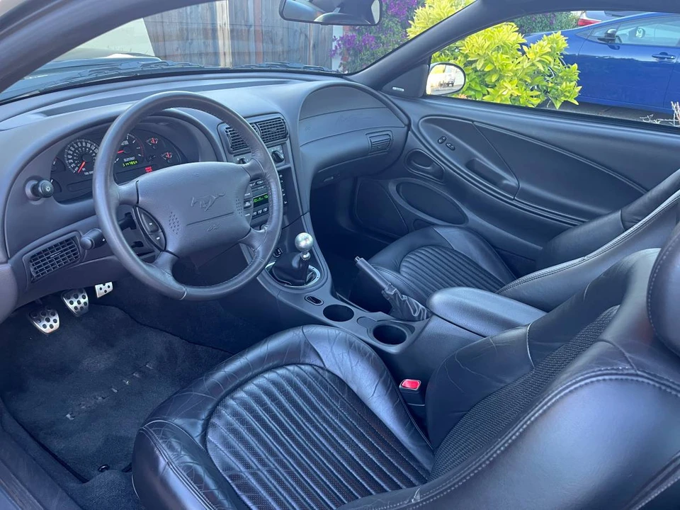 2001 Ford SN95 Mustang - Image 8 of 13