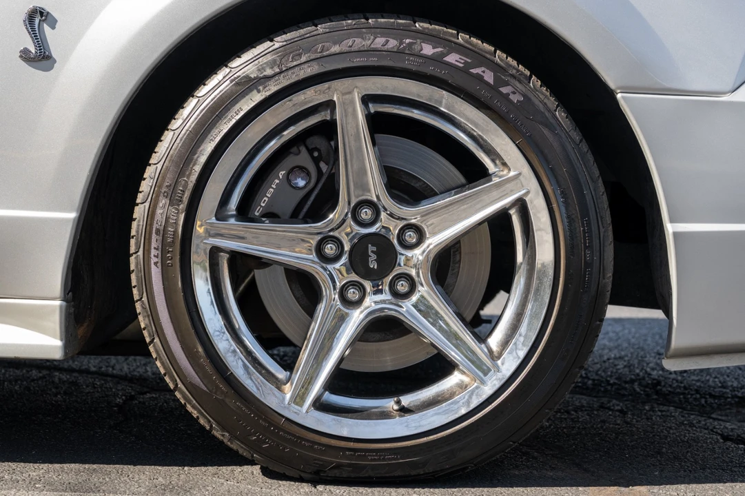 2001 Ford SN95 Mustang Cobra - Image 16 of 31
