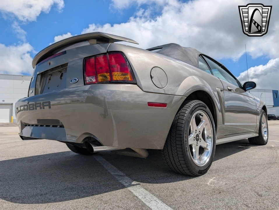2001 Ford SN95 Mustang Cobra - Image 8 of 12