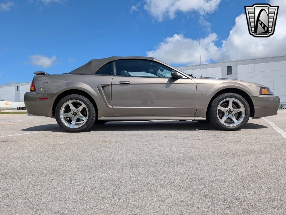 2001 Ford SN95 Mustang Cobra - Image 9 of 12