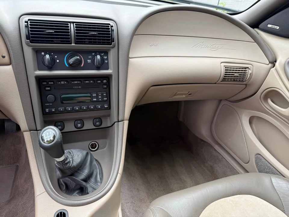 2001 Ford SN95 Mustang Cobra - Image 16 of 20