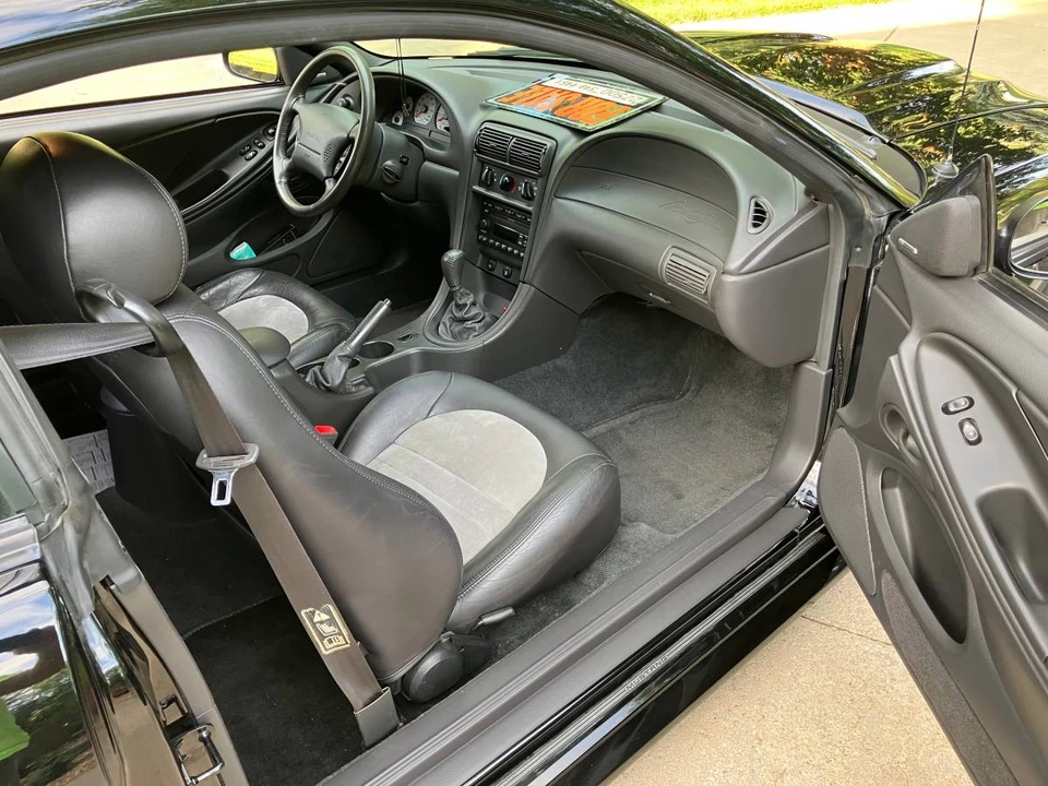 2001 Ford SN95 Mustang Cobra - Image 8 of 20