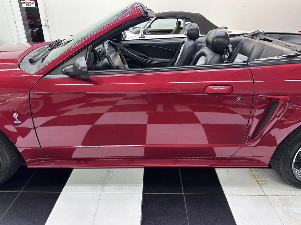 2001 Ford SN95 Mustang Cobra - Image 11 of 31