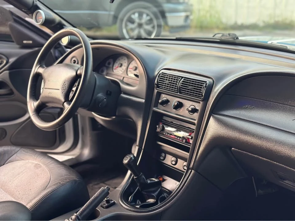 2001 Ford SN95 Mustang Cobra - Image 12 of 17