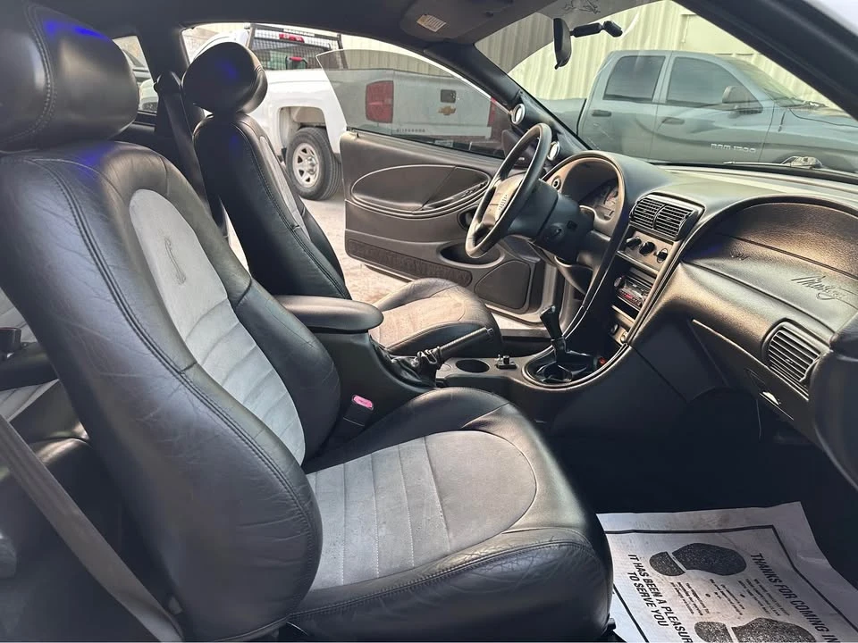 2001 Ford SN95 Mustang Cobra - Image 13 of 17