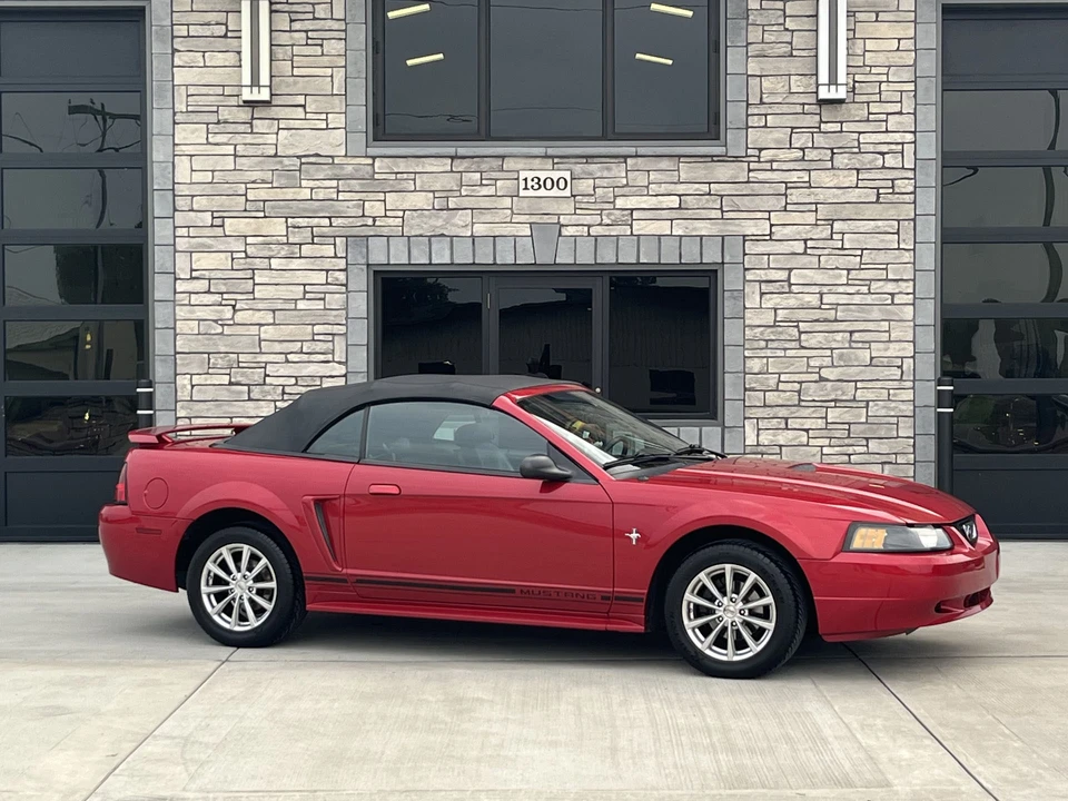 2001 Ford SN95 Mustang - Image 14 of 31