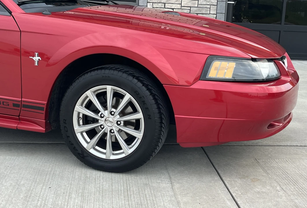 2001 Ford SN95 Mustang - Image 22 of 31