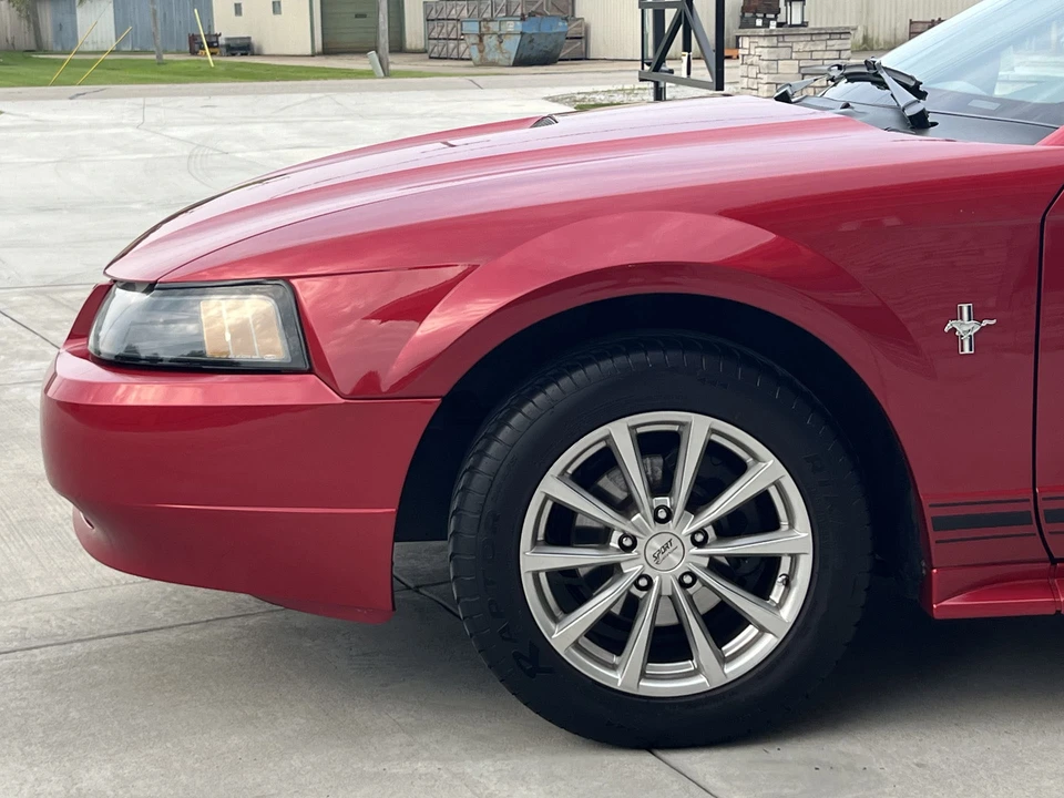 2001 Ford SN95 Mustang - Image 23 of 31
