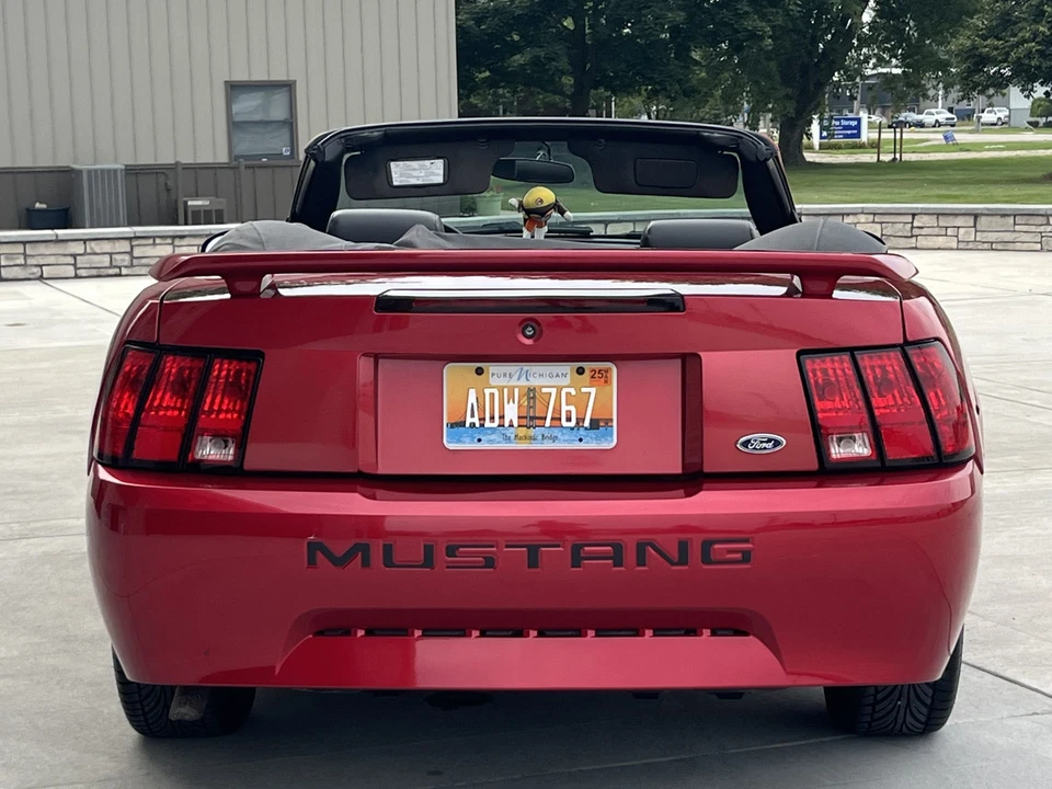 2001 Ford SN95 Mustang - Image 5 of 31