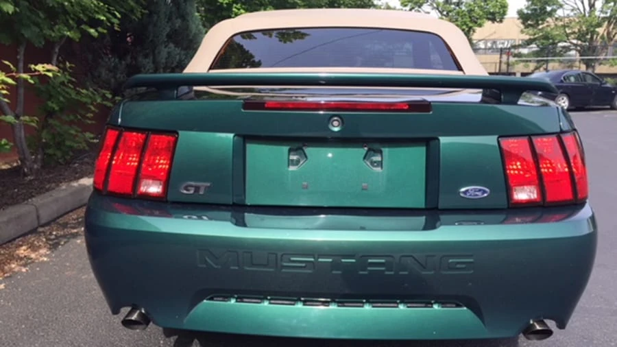2001 Ford SN95 Mustang - Image 8 of 10